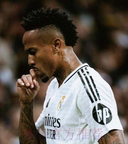 罗马诺:皇马组织内部比赛 考察裤袜、米利唐状态 罗马诺:皇马组织内部比赛 考察裤袜、米利唐状态